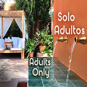  Hostal La De Lola España