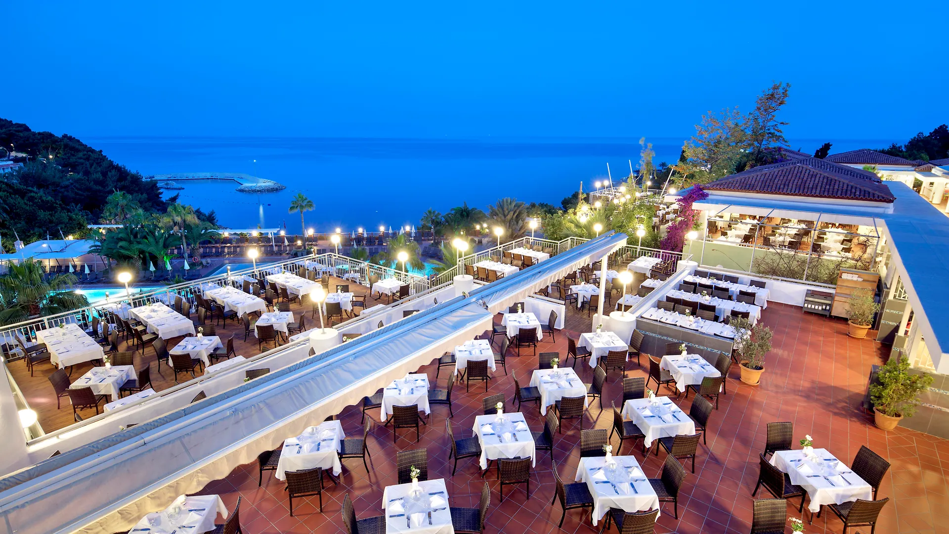 Pine Bay Holiday Resort Kusadası